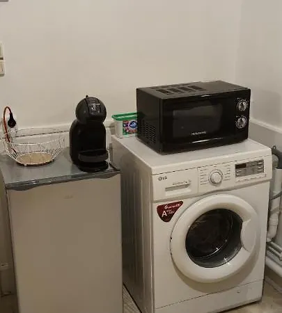 Appartement Duplex F2 Tout Confort Proche Centre Ville Avec Parking Gratuit Montlucon Exterior photo