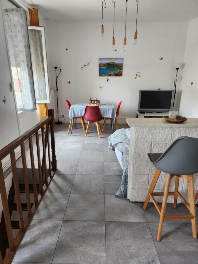 Apartment Duplex F2 Confort Proche Centre Avec Parking Gratuit